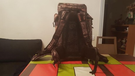 Se vende mochila Hillman Chairpack, para batida / monteria, 30 lts de capacidad, incluye de serie un asiento 00