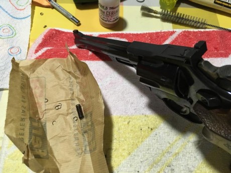 Muy buenas compañeros,

Recurro a vosotros, ya que creo que tengo un problema.

Adquirí un Astra Match 21