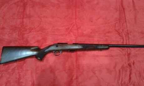 Vendo anschutz 1710 hb no tiene ni 200 tiros. El arma esta cerca de Barcelona. Pido 1.000€ y el precio 00