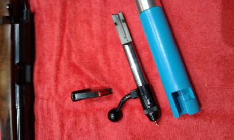 Vendo anschutz 1710 hb no tiene ni 200 tiros. El arma esta cerca de Barcelona. Pido 1.000€ y el precio 11