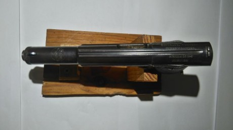 Vendo ASTRA 400 en F, impecable, nº de serie 94__, una de las 3000 que se vendieron al Ejercito en 1923.
Precio 00