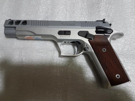 Vendo Pardini GT9 6 Pulgadas, la pistola está impoluta y funciona a la perfeccion. Muy cuidada.
900 euros. 01
