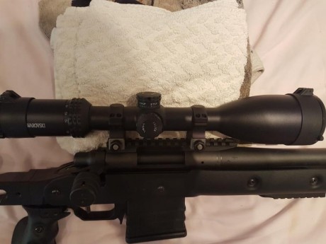 Hola, ahora le toca a este visor 4-20X56 reticula iluminada,  imitacion Swarovski,  fabricado por Ohhunt, 11