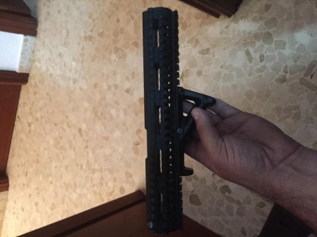 Vendo guardamanos tactico para cetme en aluminio aeronáutico por 100€. 01