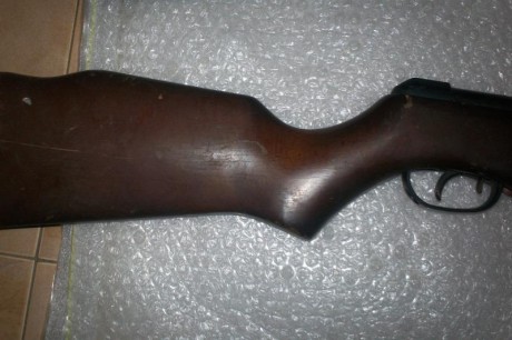 vendo 2 carabinas cal 4.5 para restaurar,una gamo cadet completa y funcionando,una gamo no se el modelo,tambien 01