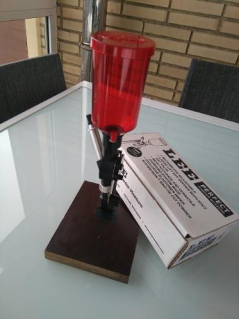 Dosificador micrómetro marca LEE vendido. 02