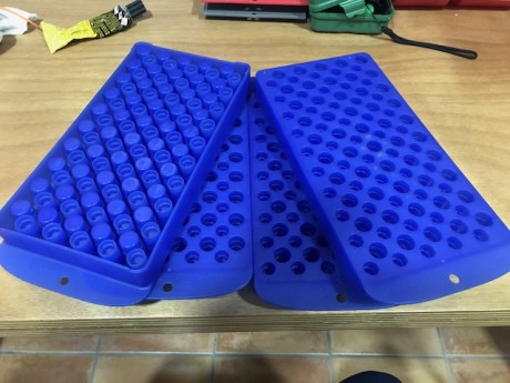 Vendo durómetro de la marca LEE, de reestreno, no se ha usado nada más que una vez y lo tengo acumulando 00