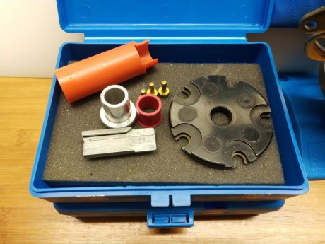  VENDO KIT RECARGA DILLON 650 38/357 

El Kit contiene todo lo necesario para montar y recargar, y tiene 00