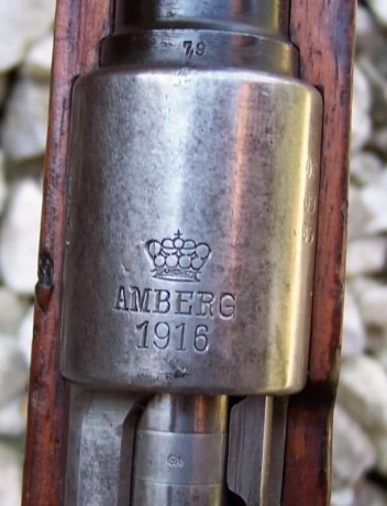 Hola buenas. Un amiguete a encontrado un arma en una cabaña. Seguramente perteneciente a la guerra civil. 22