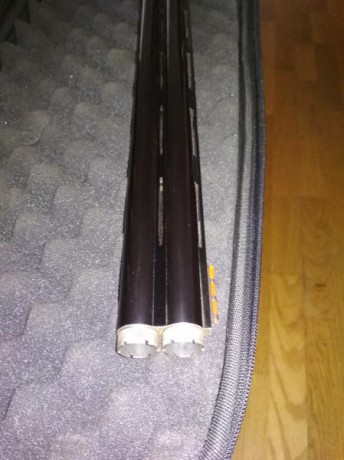 Vendo por falta de tiempo,más de dos años ya sin utilizar,la escopeta tiene 7 años y muy poco uso.Estoy 32