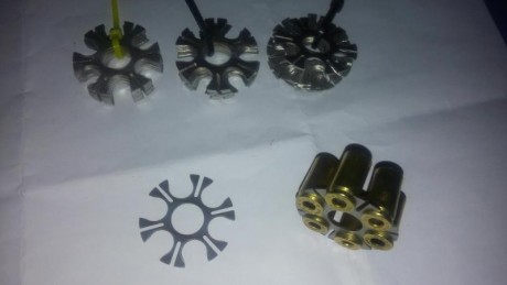 Hola necesito los clips de carga para usar munición de 9mm en el revolver Astra pólice 160