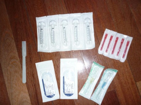 Vendo todos estos fungibles para reponer botiquin IFAK/TCC, de trabajo, o casero. Proviene de una compra 01