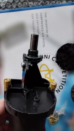 Vendido dosificador marca lee de discos , esta nuevo pues venía con una prensa progresiva y ya poseía 11