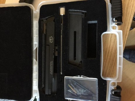 Tengo que vender por motivos de salud que me impiden la practica del tiro una pistola STI SPARTAN 9 mm. 10