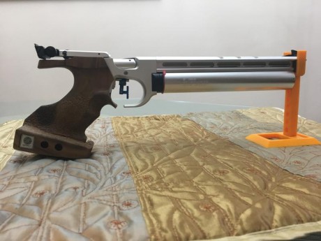 Cachas para 1911 se pueden hacer con diferentes colores y logos 
  Aclaro de momento tememos unos cuantos 01