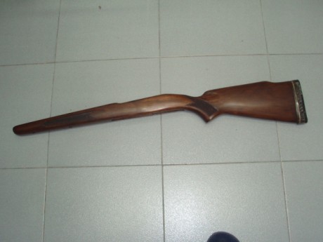 Hola
Una bonita culata de rifle de caza Mayor.Desconozco marca y calibre del arma.
Se encuentra en excelente 01