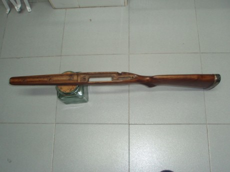 Hola
Una bonita culata de rifle de caza Mayor.Desconozco marca y calibre del arma.
Se encuentra en excelente 10