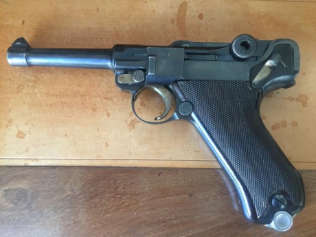 Vendo una escasa Luger Krieghoff en 9 parabellum de 1936 en un estado inmejorable con las rarisimas cachas 01