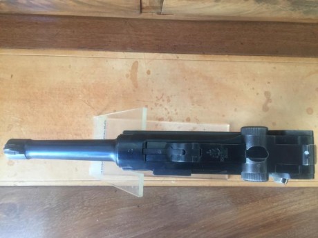 Vendo una escasa Luger Krieghoff en 9 parabellum de 1936 en un estado inmejorable con las rarisimas cachas 10