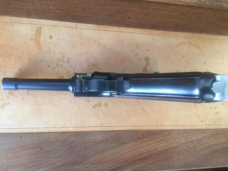 Vendo una escasa Luger Krieghoff en 9 parabellum de 1936 en un estado inmejorable con las rarisimas cachas 22