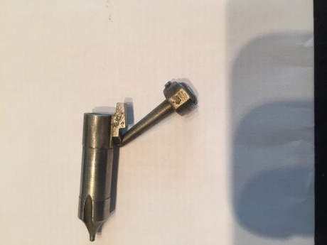 Vendo una escasa Luger Krieghoff en 9 parabellum de 1936 en un estado inmejorable con las rarisimas cachas 52