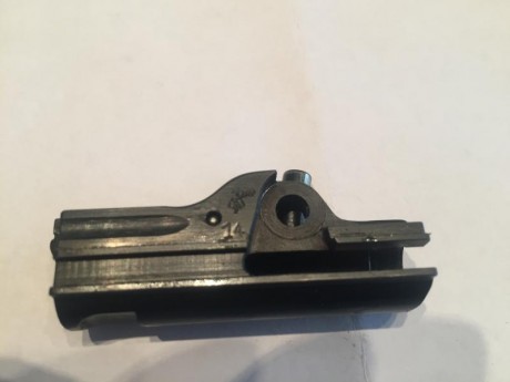 Vendo una escasa Luger Krieghoff en 9 parabellum de 1936 en un estado inmejorable con las rarisimas cachas 61