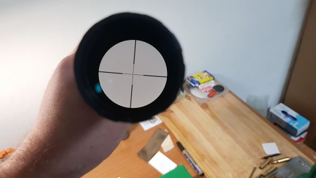 Buenas pongo a la venta ese visor con 
Reticula mil dot 
Correcion 1/8moa 
Montado solo en una cz del 11