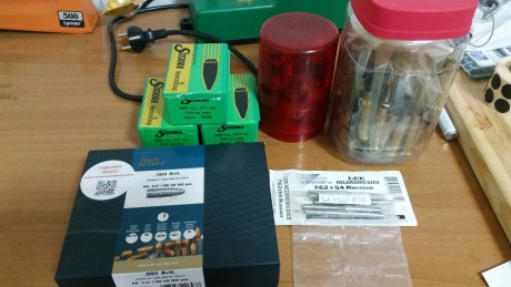 Pongo a la venta unas 270 puntas del .311 para recarga del 7.62x54r o 303 british o para los mas atrevidos 00