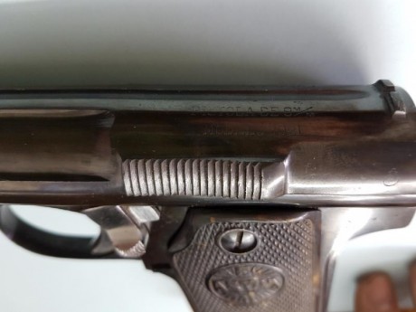 Un amigo me ha pedido que ponga a la venta la siguiente arma:

Se vende esta joya en estado impoluto de 00