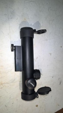 Vendo Visor Leapers para AR-15. 
Retícula iluminada en rojo/verde
23 euros envío incluido por ASM Go
Interesados 00