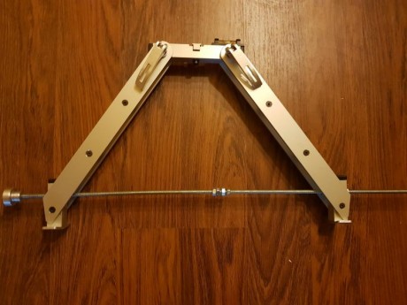 Buenas vendo bipode en 115€

Los portes corren a cuenta del comprador. 

Su peso es de 940 gramos .

Se 02