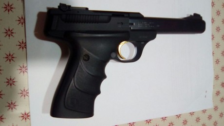 Mi amigo vende sus armas cortas, en este caso, RROWNING BUCK MARC 22 STD, cal. 22 LR. Precio 200€ + portes.
Contactar 01