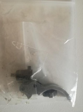 Buenas a todos, debido a una nueva adquisición, pongo en venta mi CZ75 B preparada para competir en 9 20