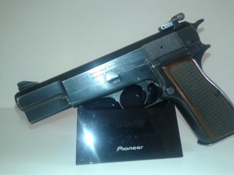 Pongo a la venta esta pistola Browning HP-35, fabricada en los 70.
El precio es de 250 €, y gastos de 02