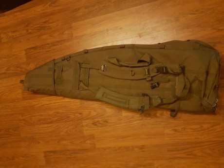 Buenas vendo esta magnifica funda 
Es la que usan los tiradores de elite. 

Con multiples espacios para 01