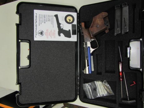 Vendo FEINWERKBAU AW93 LIGHT con caja original, herramientas y dos contrapesos. 950€ portes a medias. 02