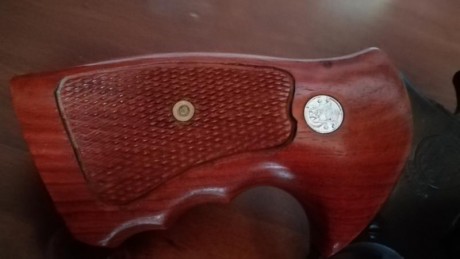 Se vende  Revólver Smith & Wesson HIGHWAY PATROLMAN (Mod.28),Calibre 357 magnun , 38 especial.Impecable 12