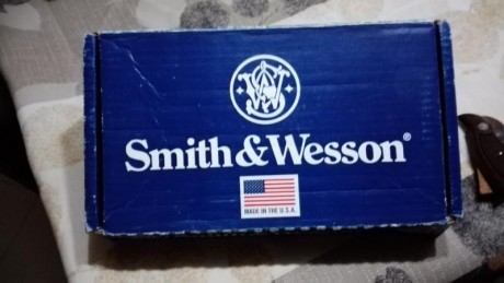 Se vende  Revólver Smith & Wesson HIGHWAY PATROLMAN (Mod.28),Calibre 357 magnun , 38 especial.Impecable 41