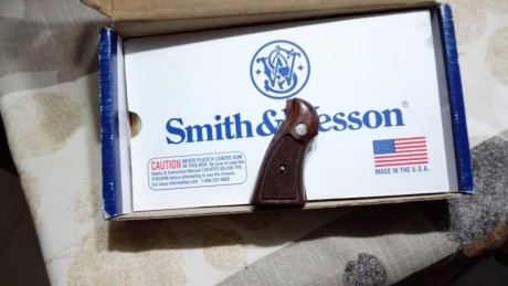 Se vende  Revólver Smith & Wesson HIGHWAY PATROLMAN (Mod.28),Calibre 357 magnun , 38 especial.Impecable 40