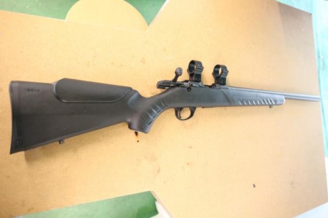 Vendo carabina modelo Sako Quad Heavy Barrel, del calibre 22lr. Tiene muy muy poco uso, nunca he competido, 02