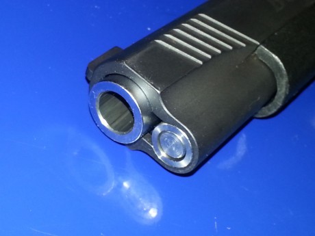 Vendo pistola BUL M5 5" .45 ACP con dos cargadores de 14 y uno de 12.

Para quien no la conozca es 20