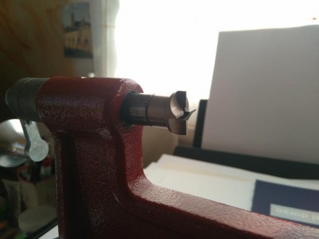 Trimer Cam Lock Hornady. Recortador de vainas. Usa Shell holders standards. Único con ajuste micrómetro 10