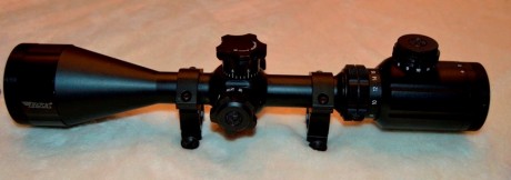 Vendo este visor BSA con retícula iluminada
es el modelo STS Stealth Tactical 4-16x44 IR

Va en su caja 01