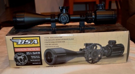 Vendo este visor BSA con retícula iluminada
es el modelo STS Stealth Tactical 4-16x44 IR

Va en su caja 00