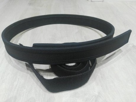 Buenas noches,
Vendo Cinturón rígido marca HS para IPSC.
Tiene cinturón interior de velcro.
Está completamente 00