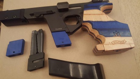 Por cambio a otra vendo walther gsp cal.32, en perfectas condiciones, cacha M, contrapesa delantera, caza 00