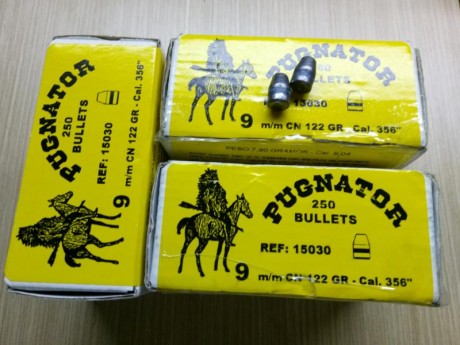 Vendo estas tres cajas de puntas RG troncocónicas de 9mm, por 50€ puestas en la península. 00