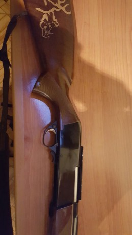 Hola.  Se venden dos rifles. Un Browning Dualis de corredera, 30/06, tres cargadores de cuatro disparos, 00