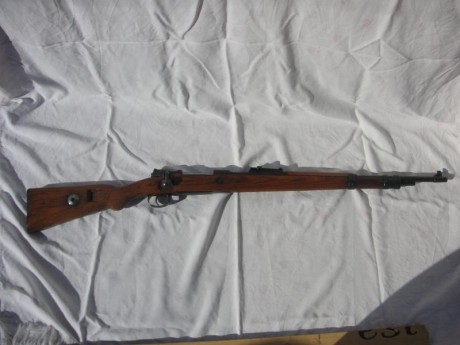 Hola. Un amigo vende k98.
No son numeros coincidentes.
Pide 400 euros. El arma esta en Alicante.
Saludos.... 01