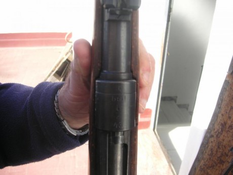 Hola. Un amigo vende k98.
No son numeros coincidentes.
Pide 400 euros. El arma esta en Alicante.
Saludos.... 00